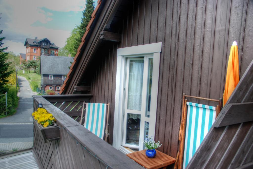 Pension & Cafe Abendroete Kurort Oybin Room photo